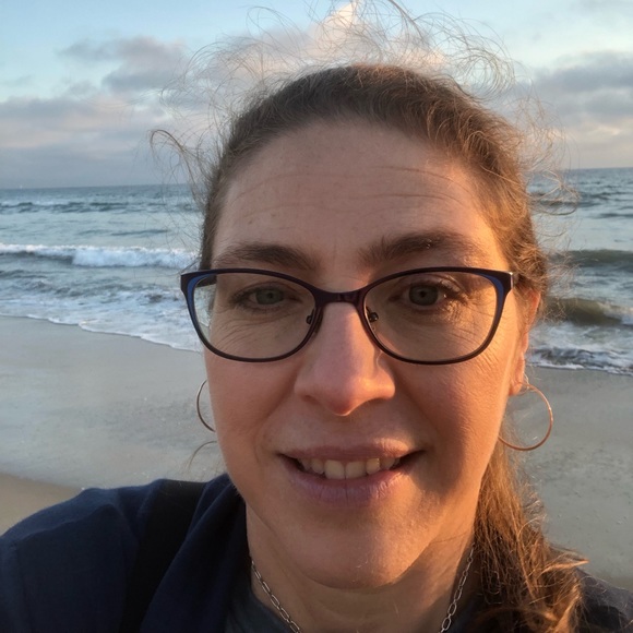 Meet your Posher, Jodie - Picture 1 of 1